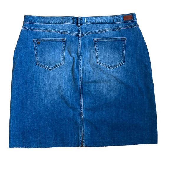 Sundance ‘Rebekah’ Denim Skirt Size XL - Picture 4 of 7